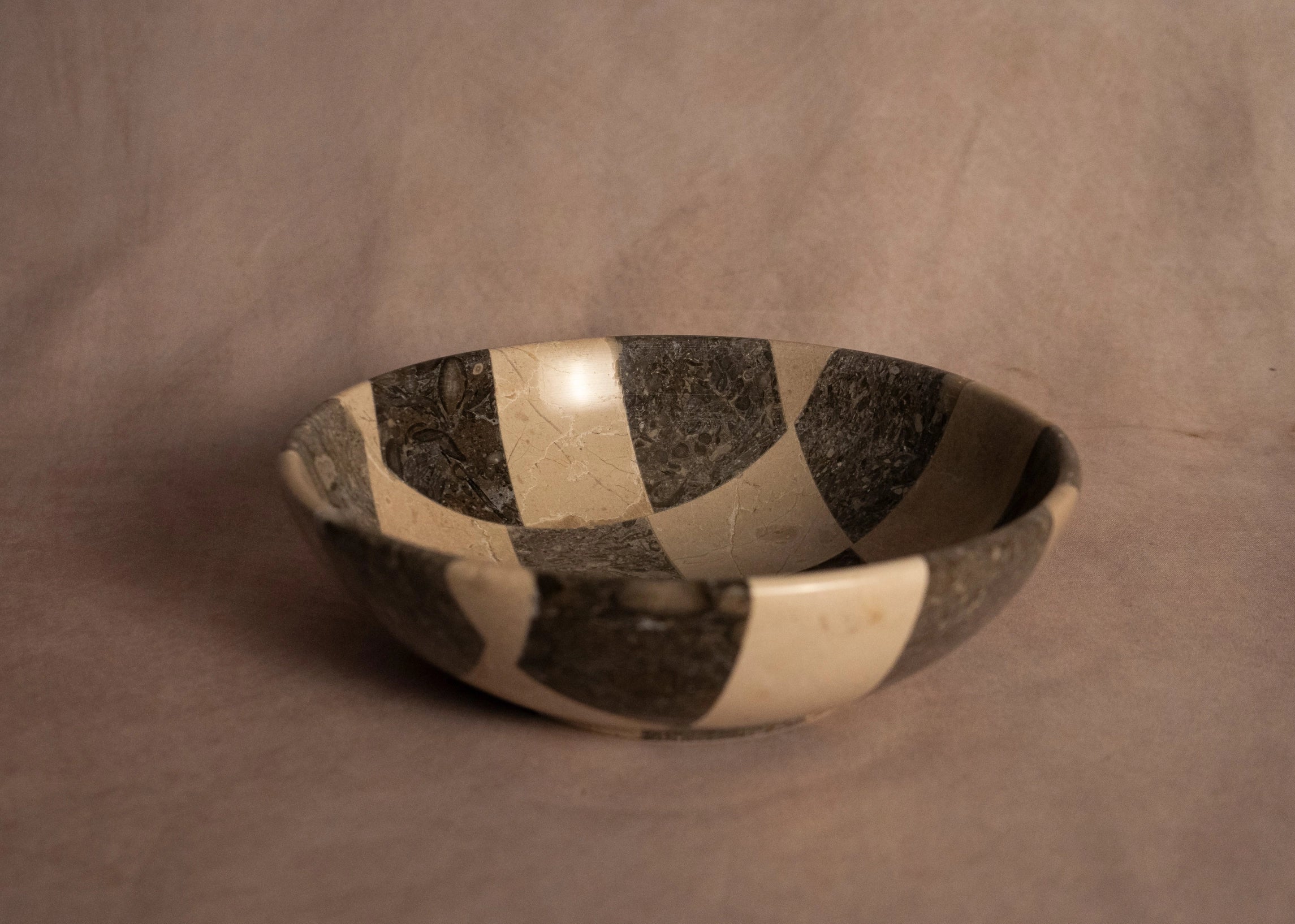 Classic Checkered Bowl - Large