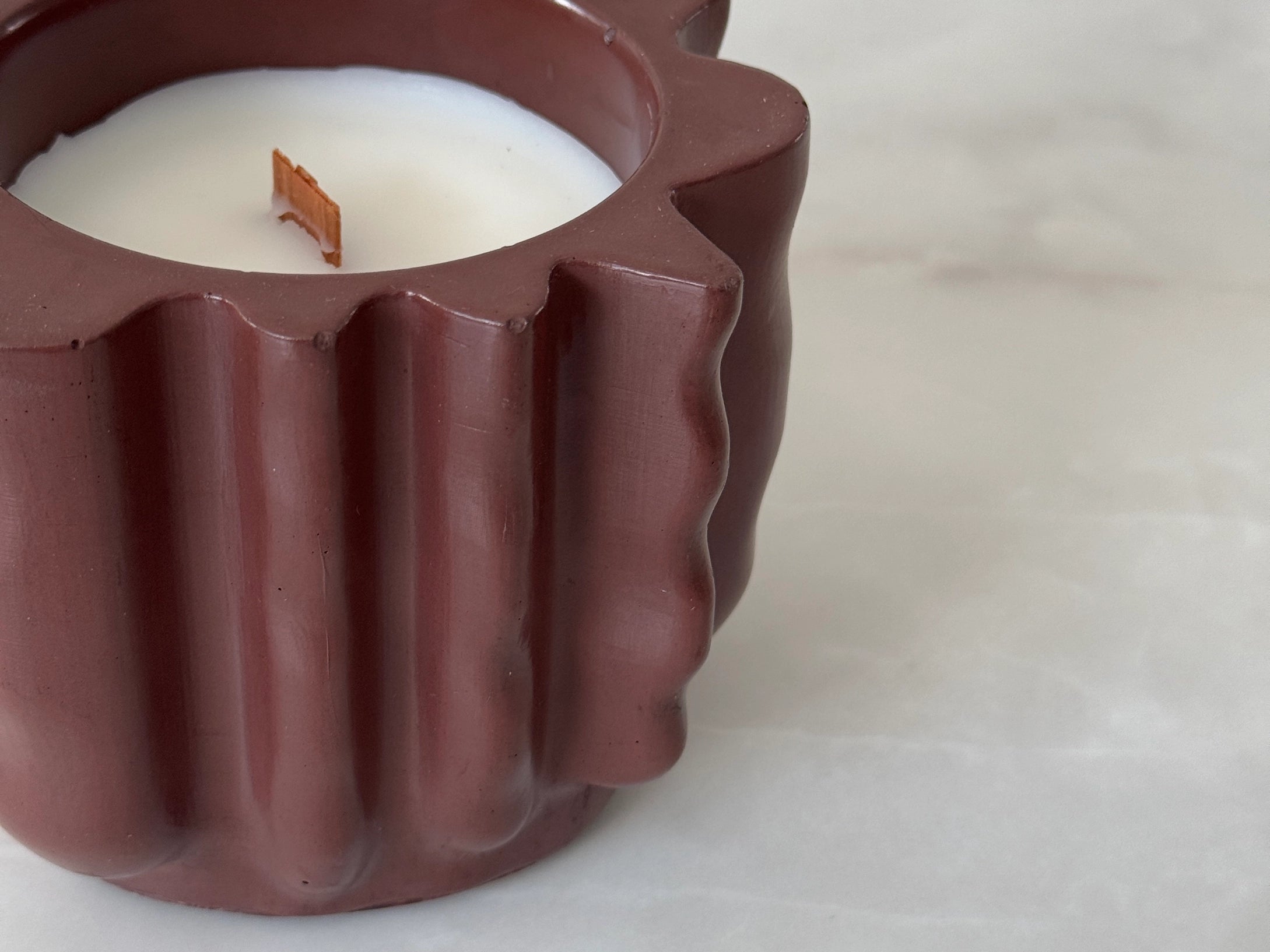 Forma - Vanilla Cashmere Coconut Wax Candle